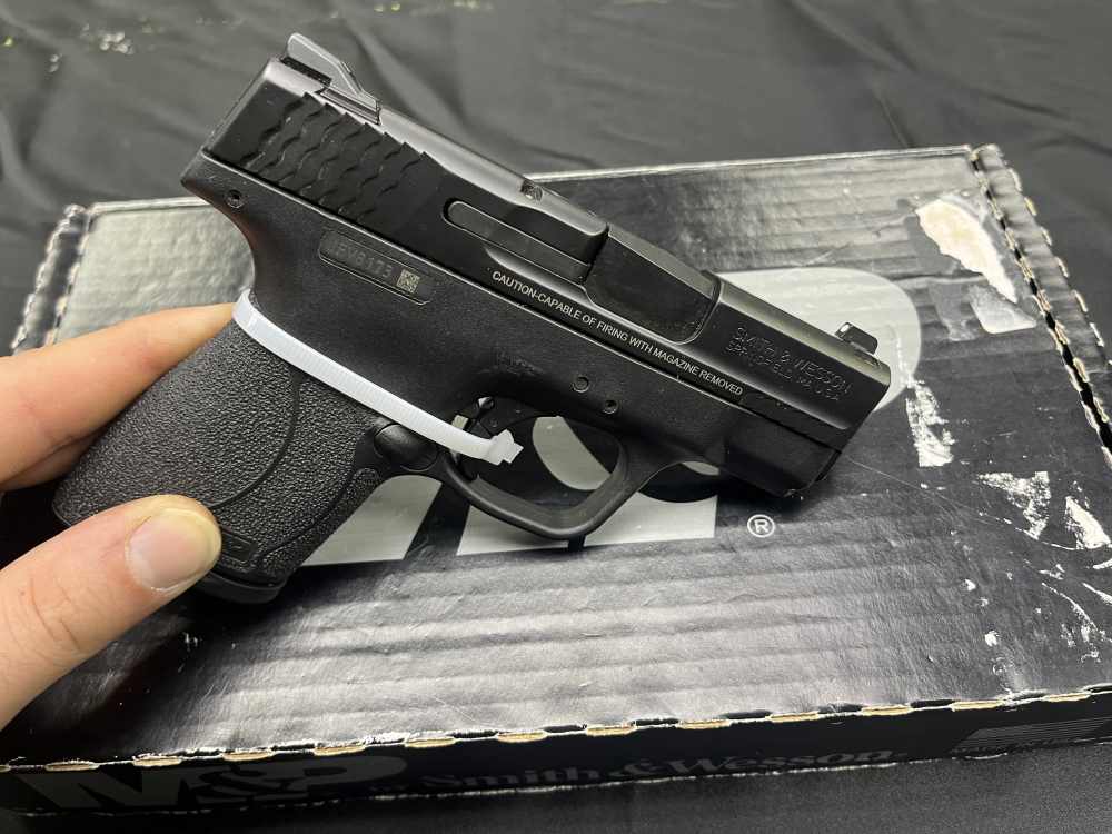 Smith and Wesson M&P 40 Shield M2.0 3.1" bbl .40 S&W 6+1-img-2