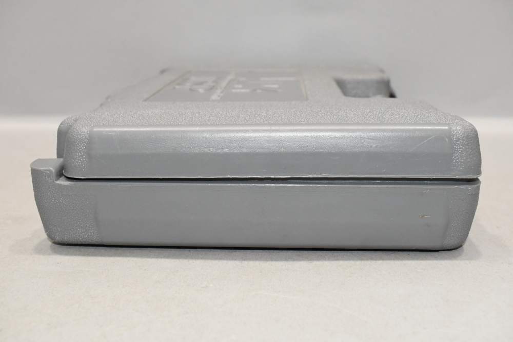 Heckler & Koch HK USP45 Compact Stainless Semi Auto Pistol 45 ACP W Case-img-40