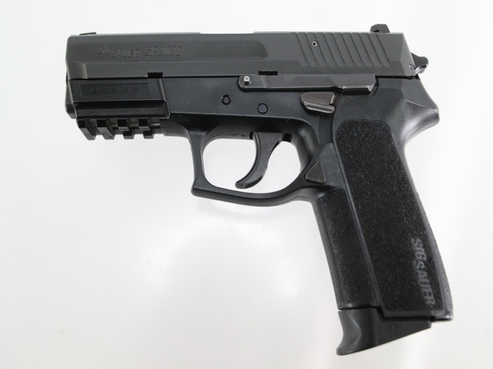 SIG SAUER SP2022 - .40 S&W Pistol - USED-img-11