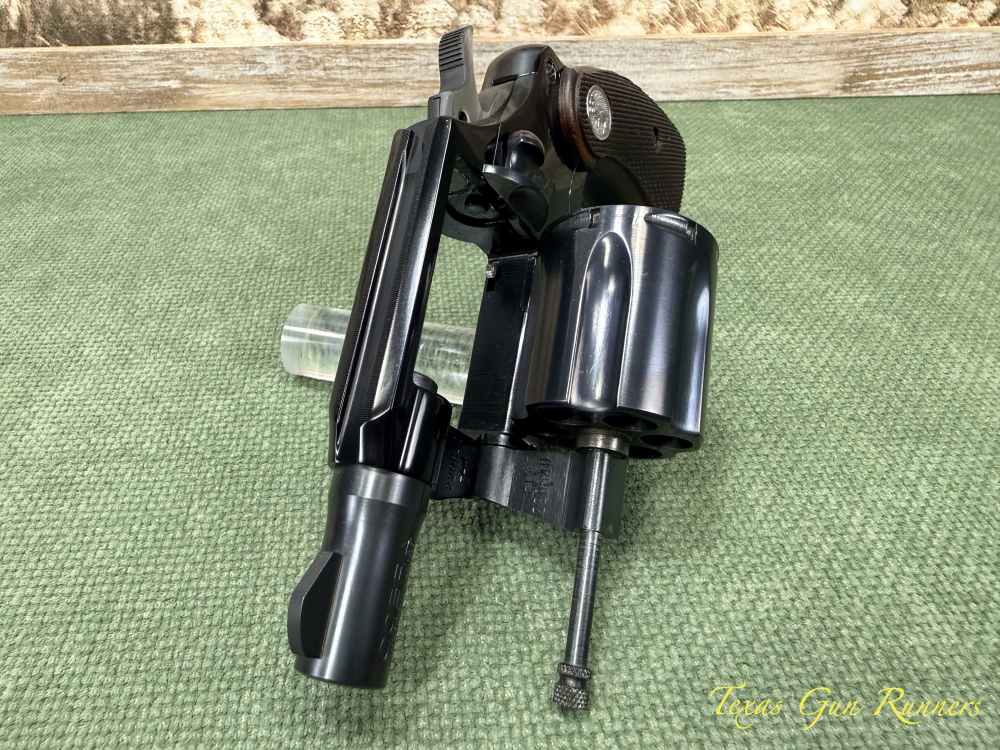 1967 Colt Cobra First Issue .38 Special 2” Lightweight Blued Revolver C&R-img-8