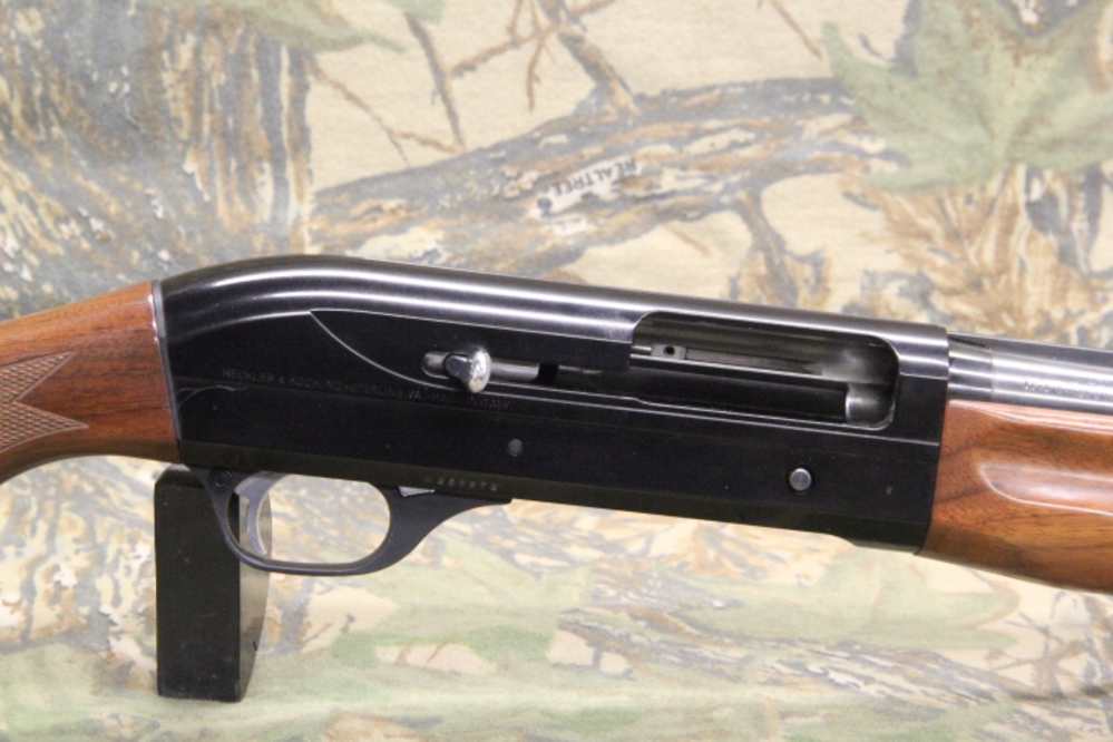Benelli Montefeltro Super 90 12 ga-img-2