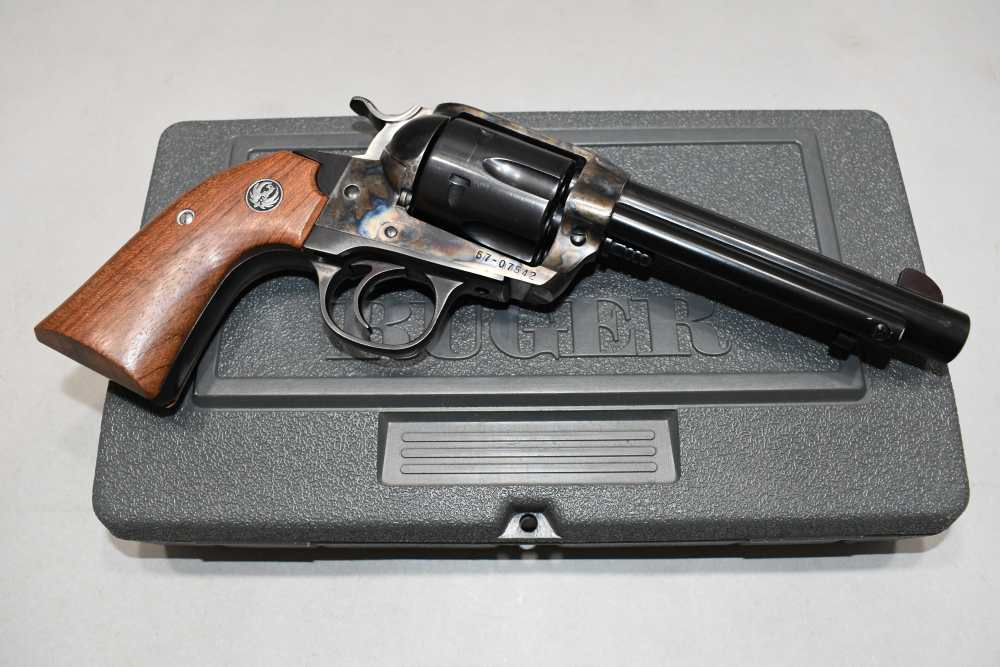 Nice Ruger Vaquero Bisley Single Action Revolver 5.5" 44 Mag Blued CC W Box-img-0
