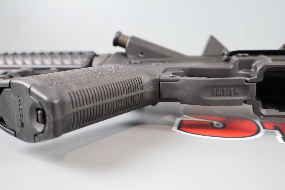 DPMS Mod. A-15 5.56 NATO/.223 REM 16.00"bbl w/Box -img-33