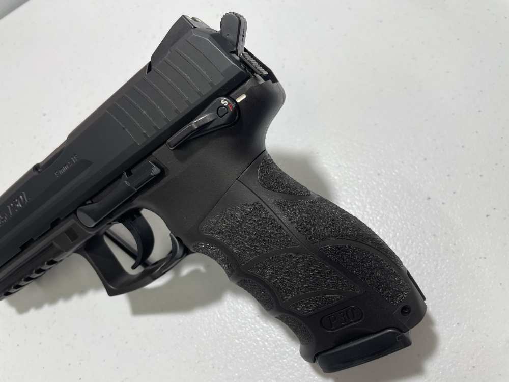 HK P30LS V3 9mm Long Slide DA/SA w/ Ambidextrous Safety – Good Condition -img-5