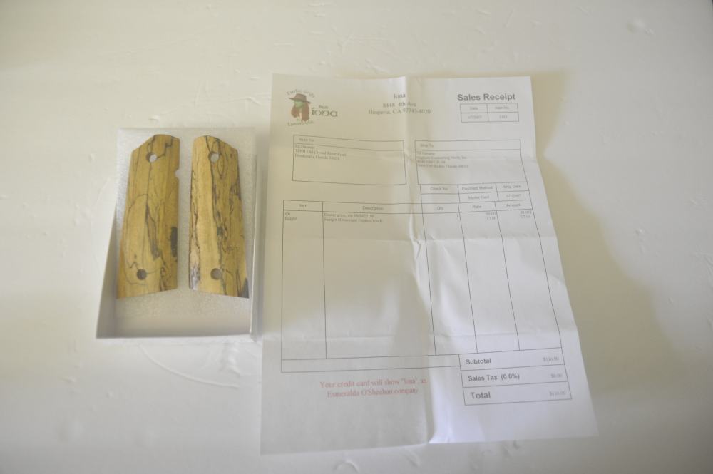 Exotic Wood Grips by Esmeralda, Full Size 1911 Grips s/n SMM27196-img-2