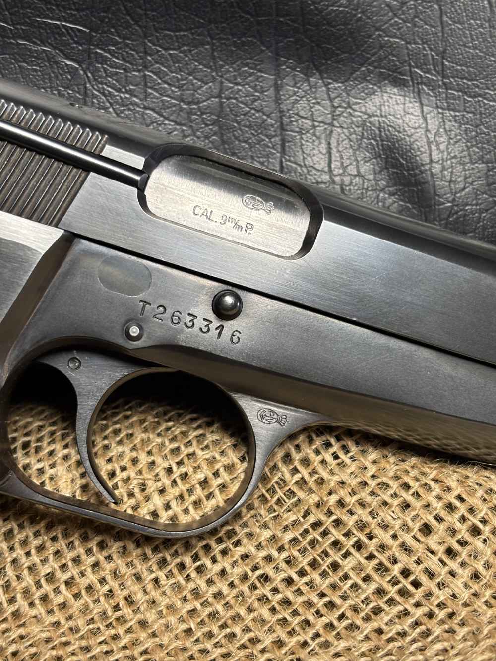 SPECTACULAR 1969 BROWNING HI-POWER T-SERIES ONE OWNER UNFIRED? 61 Photos-img-36