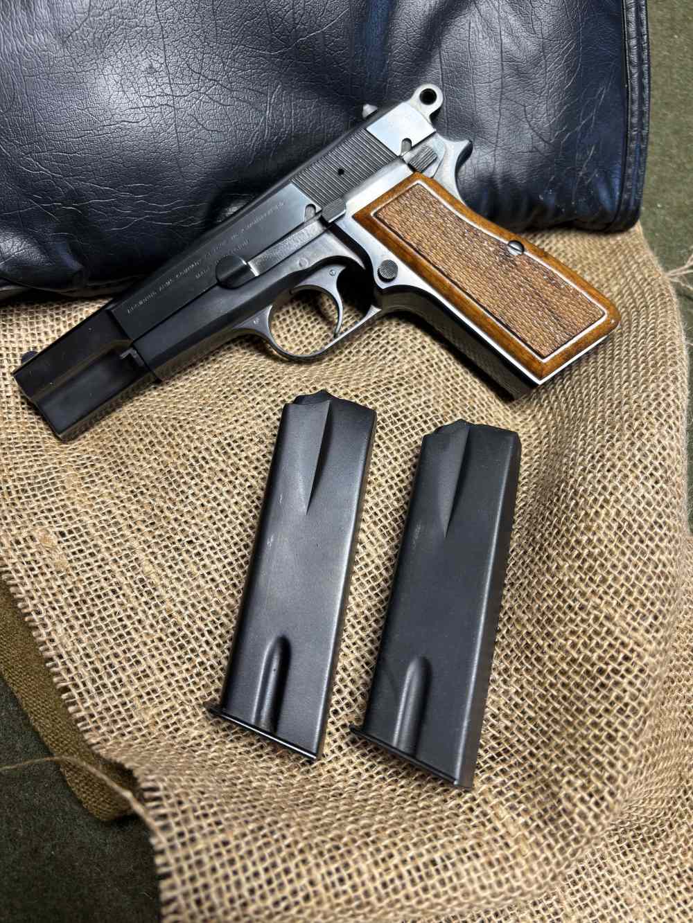 SPECTACULAR 1969 BROWNING HI-POWER T-SERIES ONE OWNER UNFIRED? 61 Photos-img-27