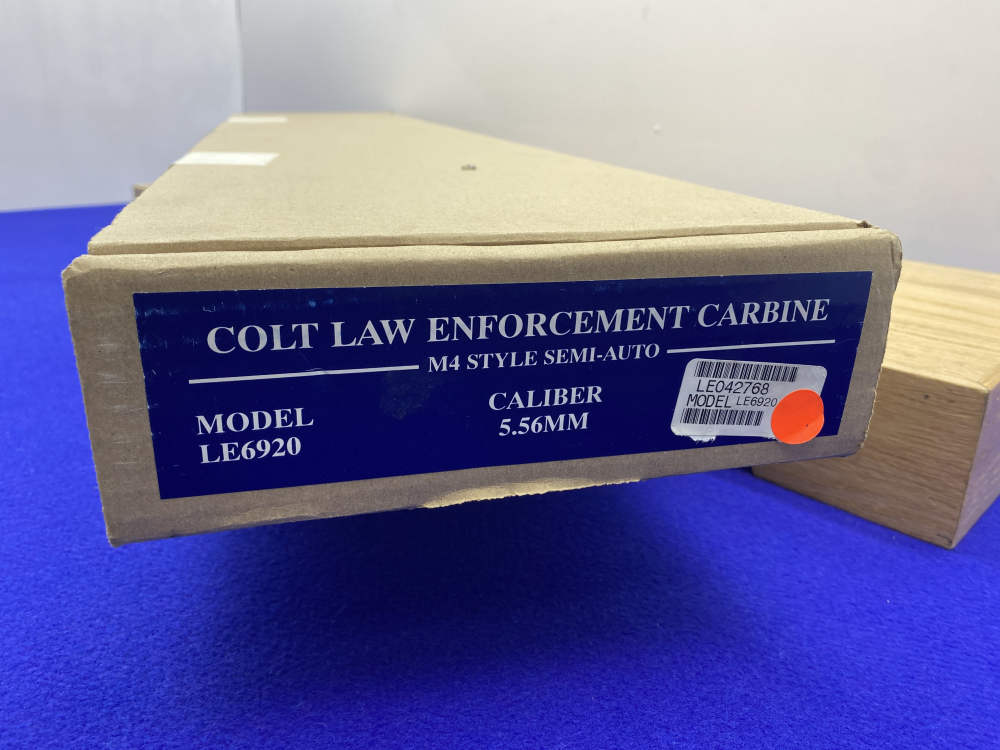 *FACTORY SEALED* Colt M4 Carbine LAW ENFORCEMENT 5.56mm -NEVER OPENED--img-11