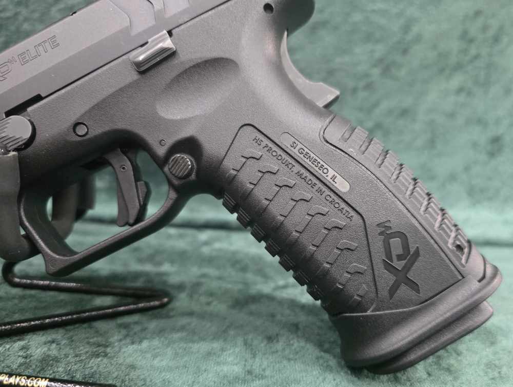 Springfield XD-M ELITE W/ soft case and extra magazine AUCTION!-img-4