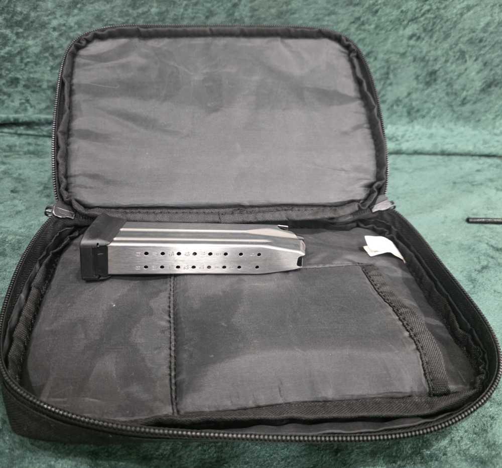 Springfield XD-M ELITE W/ soft case and extra magazine AUCTION!-img-21