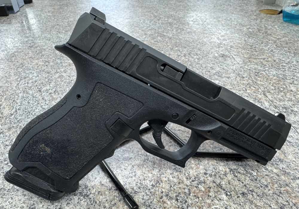 PSA Dagger Compact 9mm Semi-Auto Pistol 15+1 Capacity Black - Glock 19 Comp-img-1