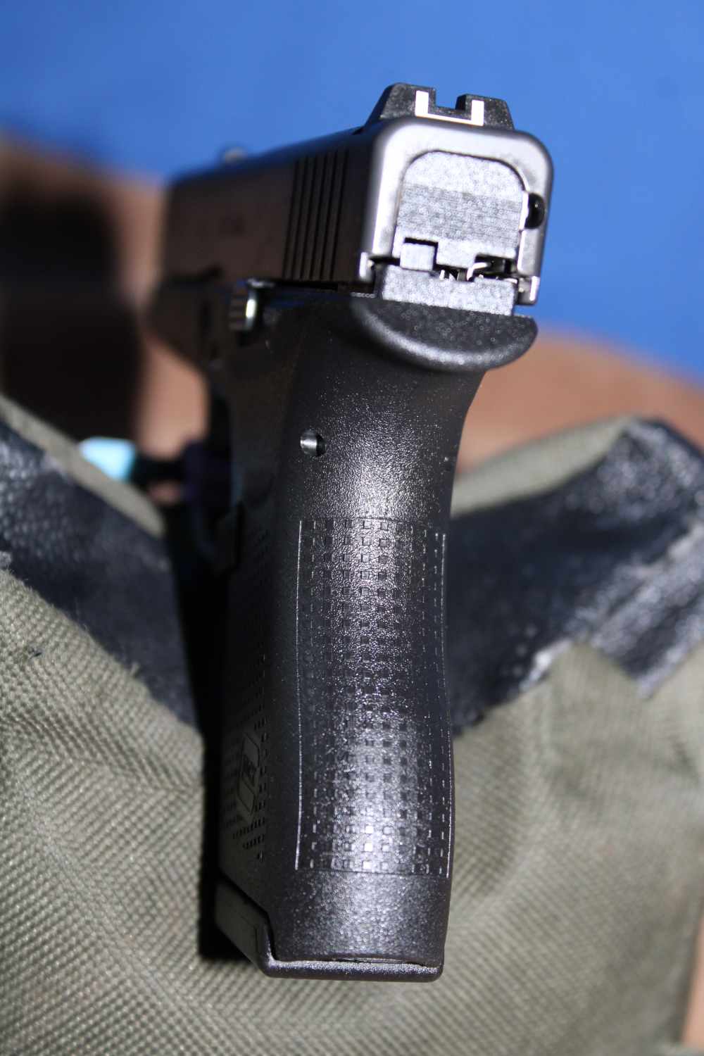 Glock G42 .380 ACP Semi-Automatic Pistol (02300)-img-7