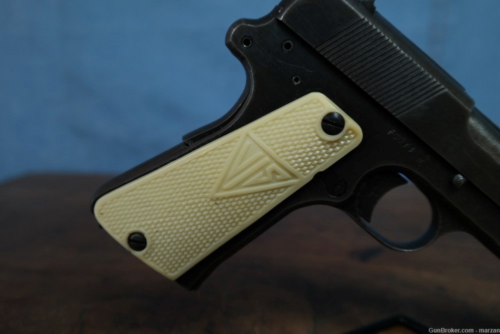 WWII German capture FB Radom Mod.35 9MM SA Semi-Automatic  (02012)-img-3