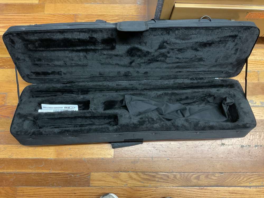 SKB Century III 12Ga Shotgun with Case-img-10