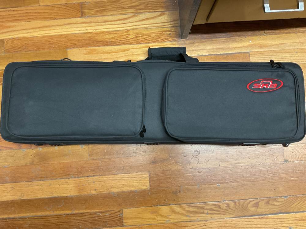 SKB Century III 12Ga Shotgun with Case-img-9