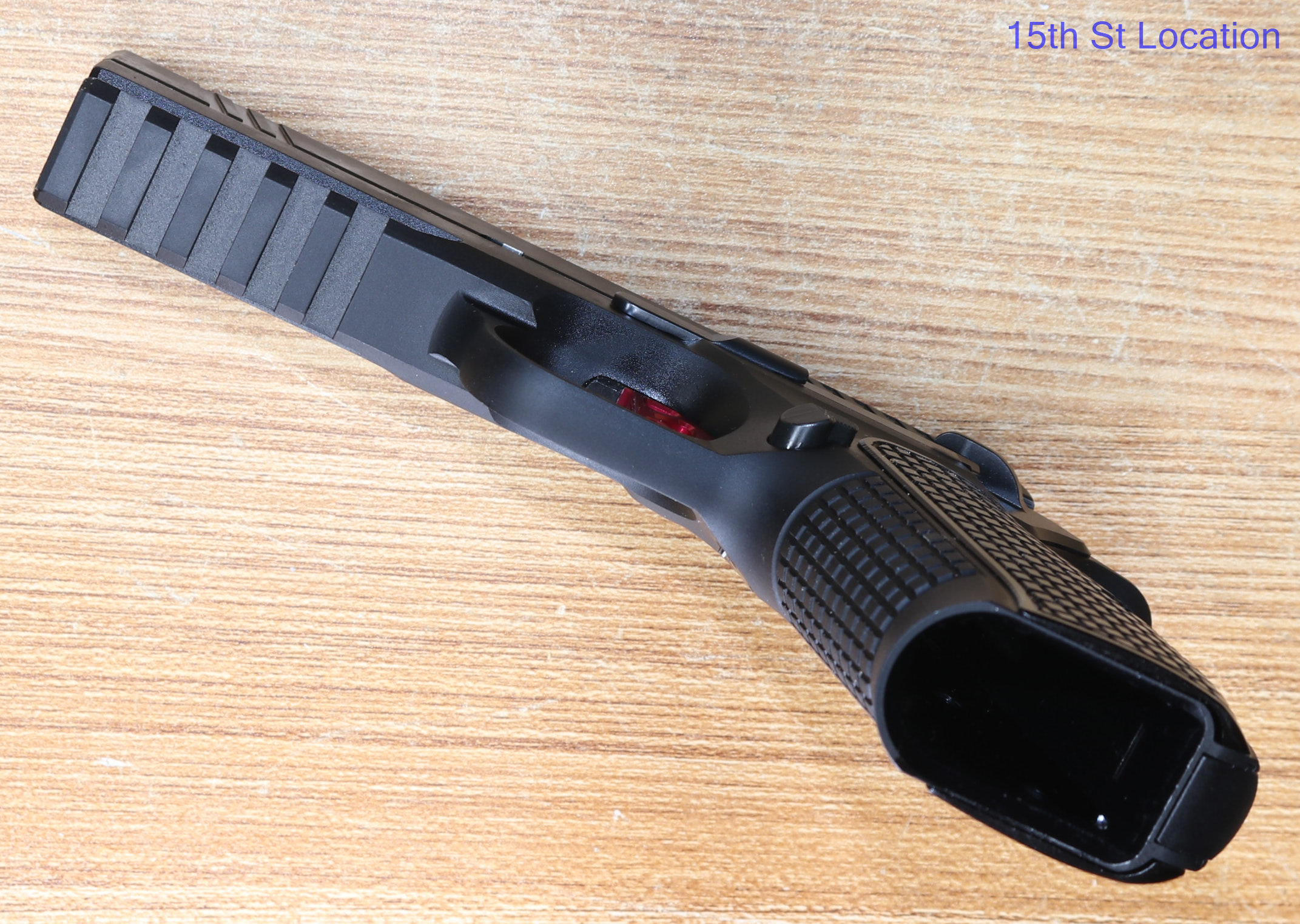 Dan Wesson DWX 9mm 4" Barrel 4 Magazines-img-10