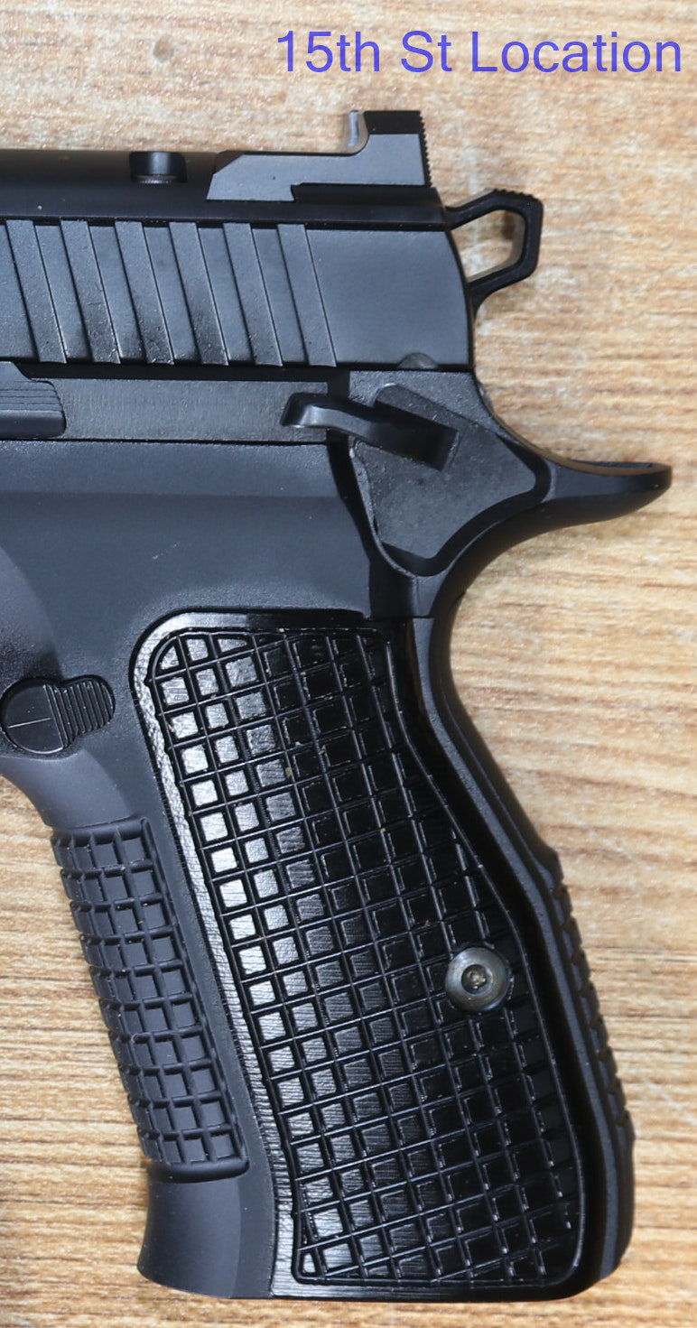 Dan Wesson DWX 9mm 4" Barrel 4 Magazines-img-3