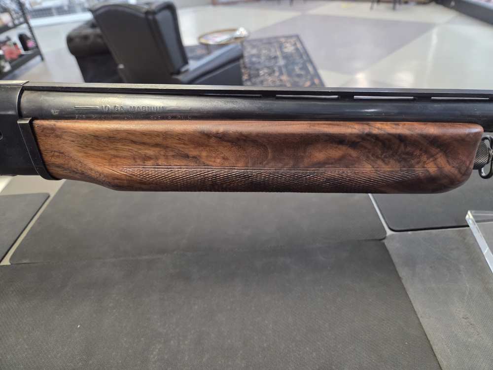 ITHACA MAG 10 SEMI AUTO SHOTGUN INCREDIBLE WOOD -img-18