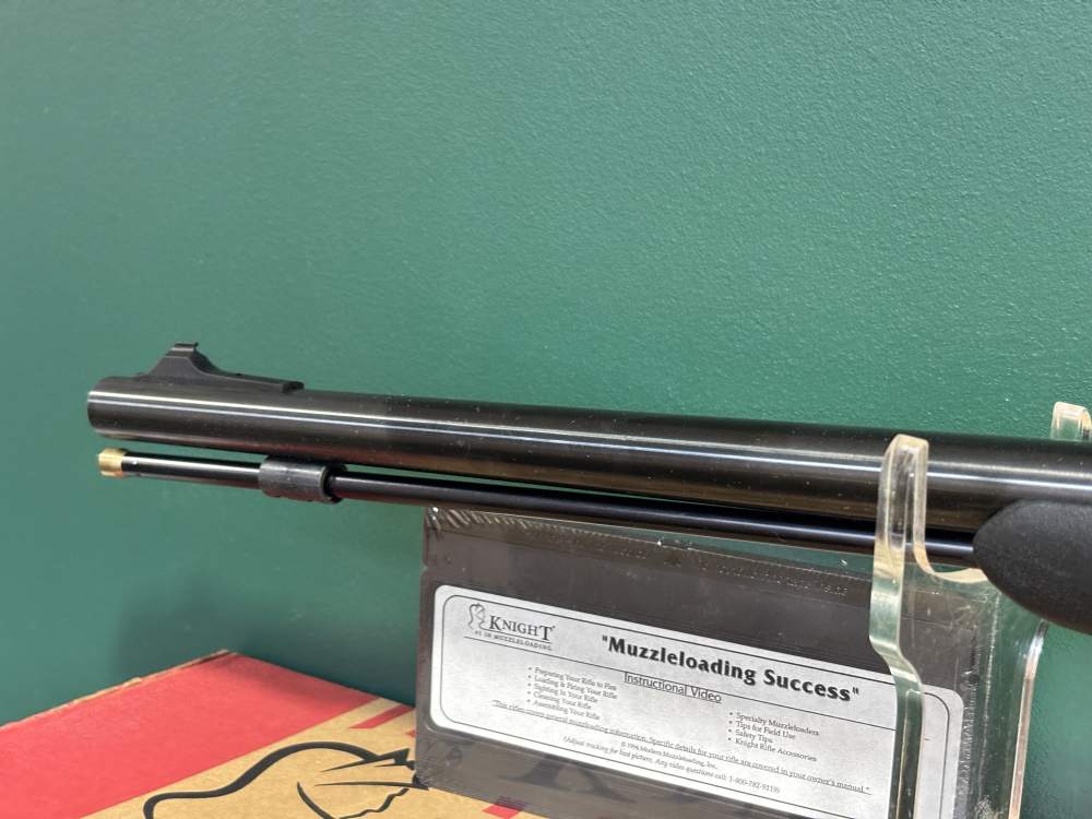Knight Muzzleloader In Line .50 Cal Cap Fired New In Box -img-12