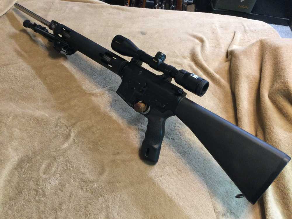 BUSHMASTER V-MATCH COMPETITION SEMI-AUTO RIFLE in 5.56mm NATO Cal. W/SCOPE-img-1