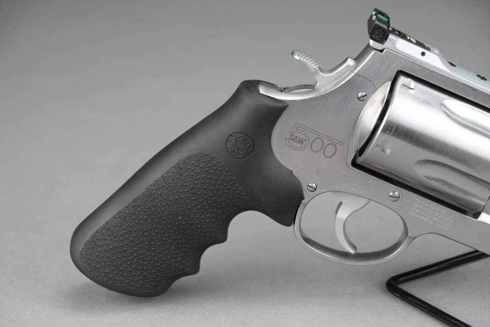 SMITH & WESSON 500  500S&W MAG 4" BARREL *PREOWNED/EXCELLENT CONDITION*-img-2