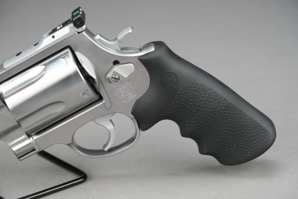 SMITH & WESSON 500  500S&W MAG 4" BARREL *PREOWNED/EXCELLENT CONDITION*-img-3