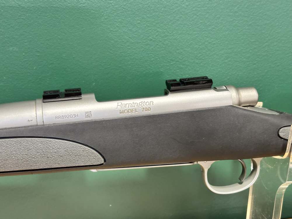 Remington Stainless 700 Varmint .223 Rem Heavy Barrel Fluted 26"-img-10