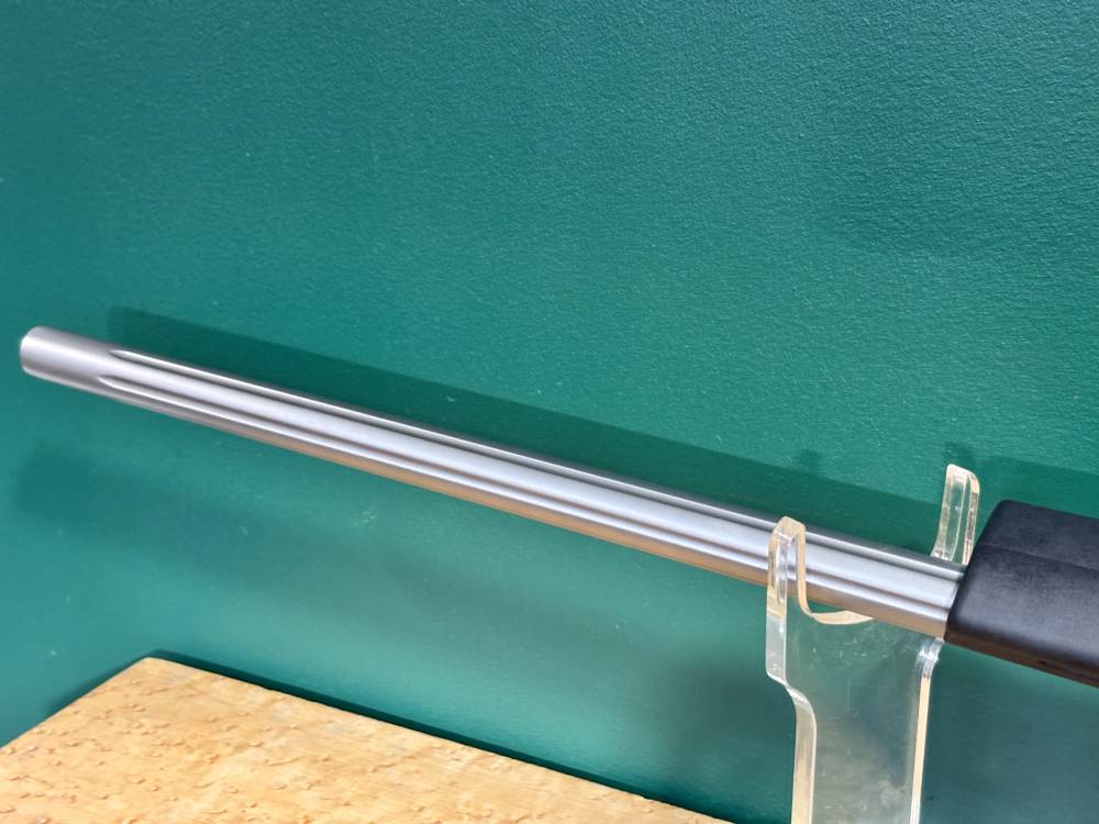 Remington Stainless 700 Varmint .223 Rem Heavy Barrel Fluted 26"-img-16