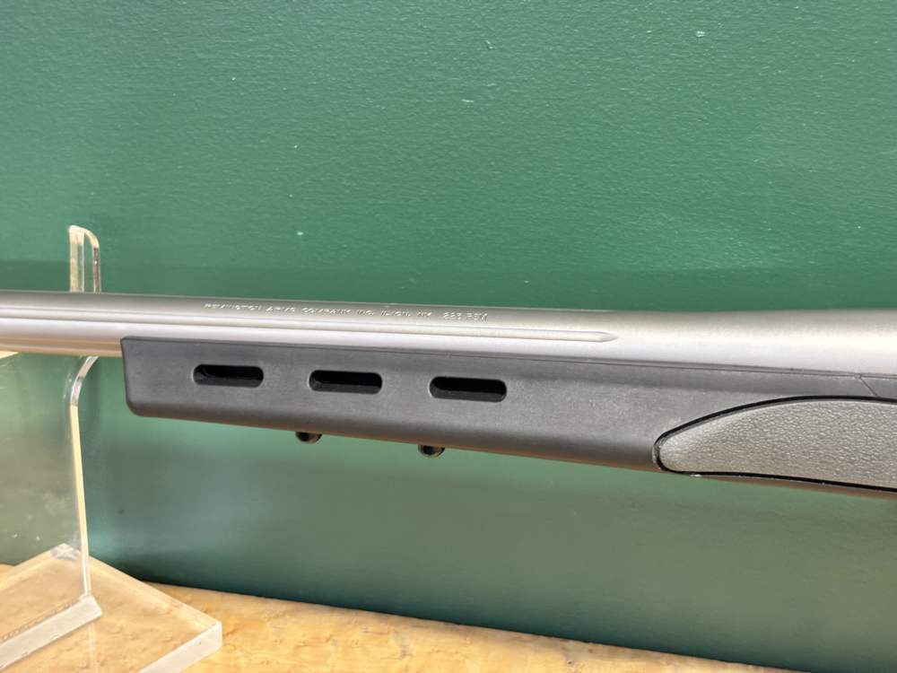 Remington Stainless 700 Varmint .223 Rem Heavy Barrel Fluted 26"-img-11