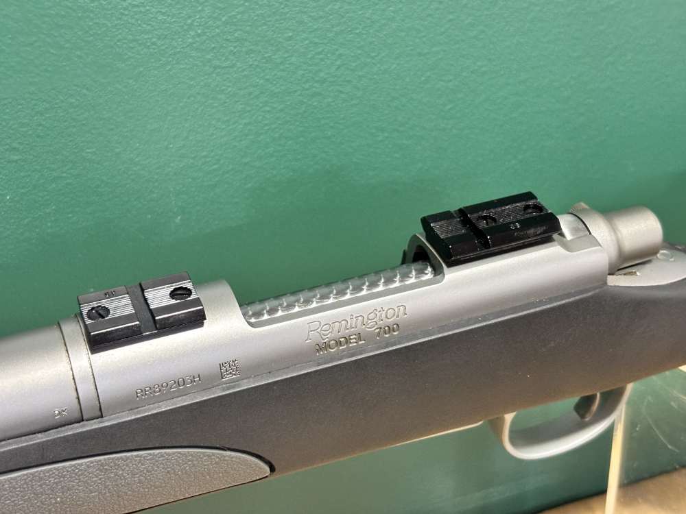 Remington Stainless 700 Varmint .223 Rem Heavy Barrel Fluted 26"-img-12
