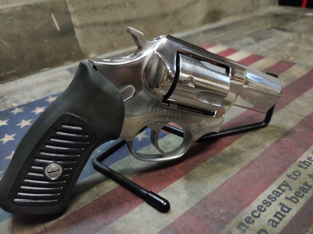 LOOK! EXCEL. COND. RUGER SP-101 STAINLESS .38Spl+P 2.25"Brl Mfg 1990 PENNY-img-2