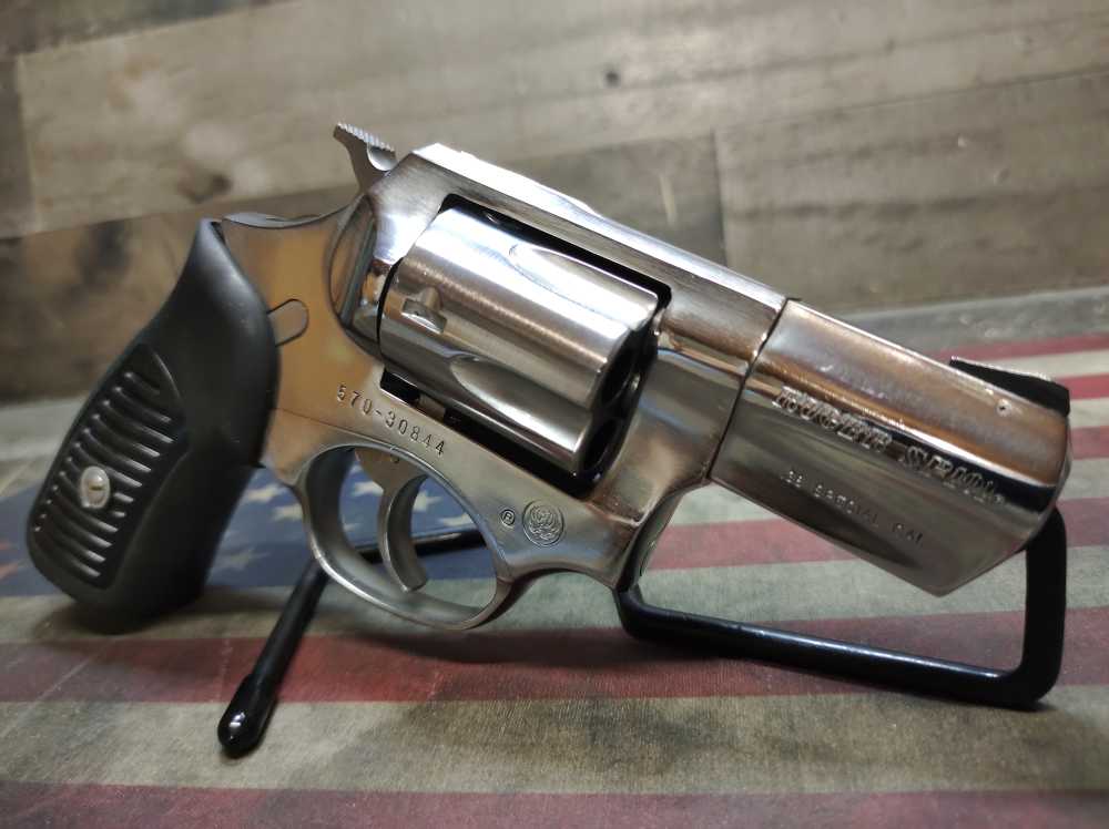 LOOK! EXCEL. COND. RUGER SP-101 STAINLESS .38Spl+P 2.25"Brl Mfg 1990 PENNY-img-1