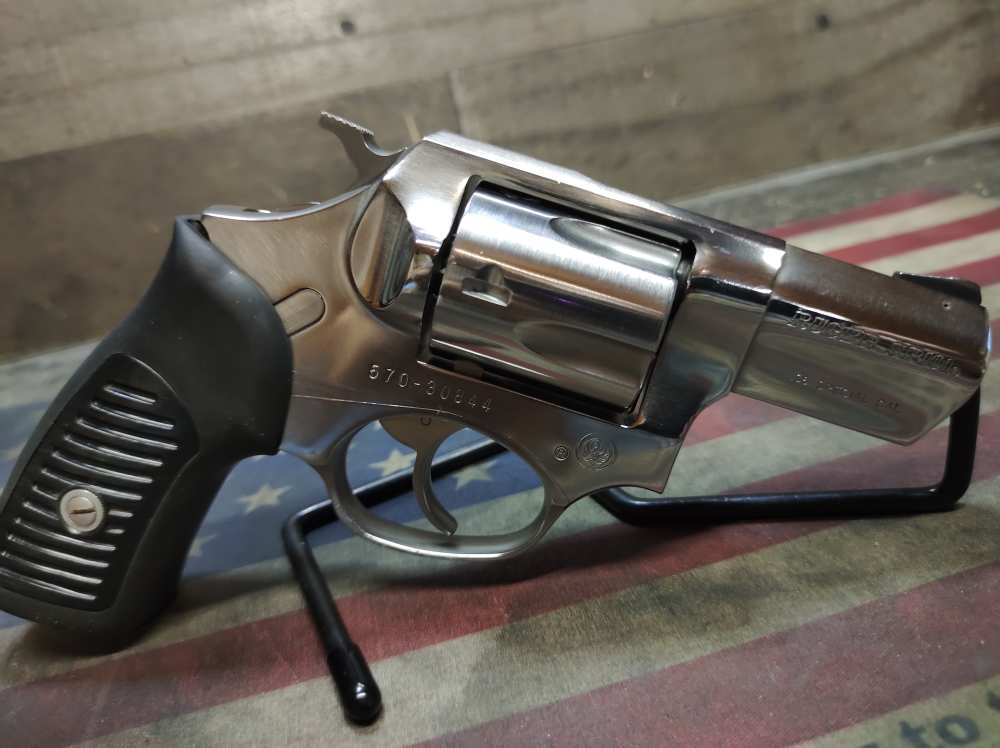 LOOK! EXCEL. COND. RUGER SP-101 STAINLESS .38Spl+P 2.25"Brl Mfg 1990 PENNY-img-0