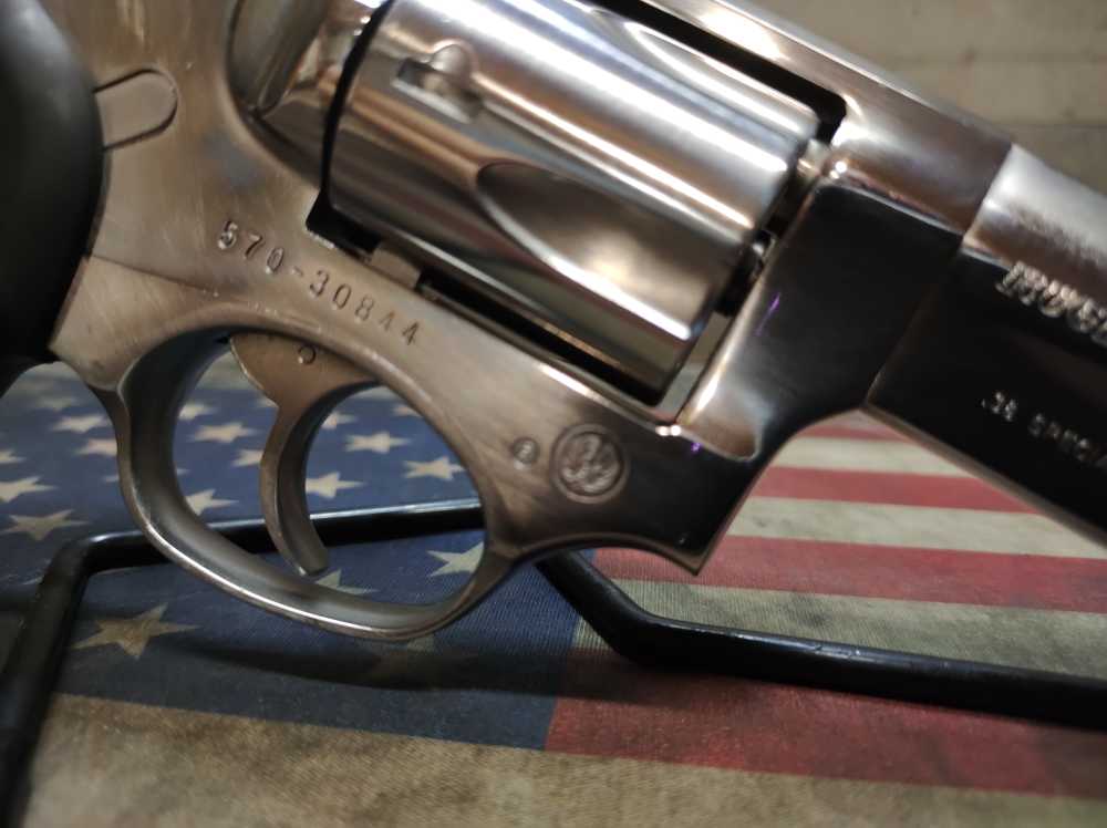 LOOK! EXCEL. COND. RUGER SP-101 STAINLESS .38Spl+P 2.25"Brl Mfg 1990 PENNY-img-22