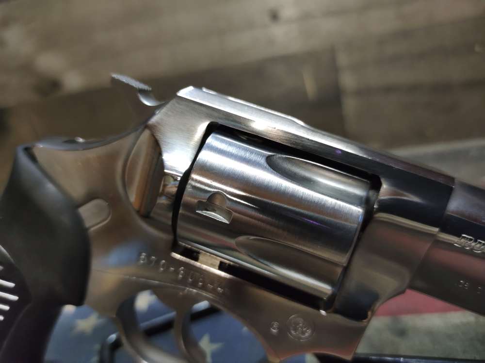 LOOK! EXCEL. COND. RUGER SP-101 STAINLESS .38Spl+P 2.25"Brl Mfg 1990 PENNY-img-25