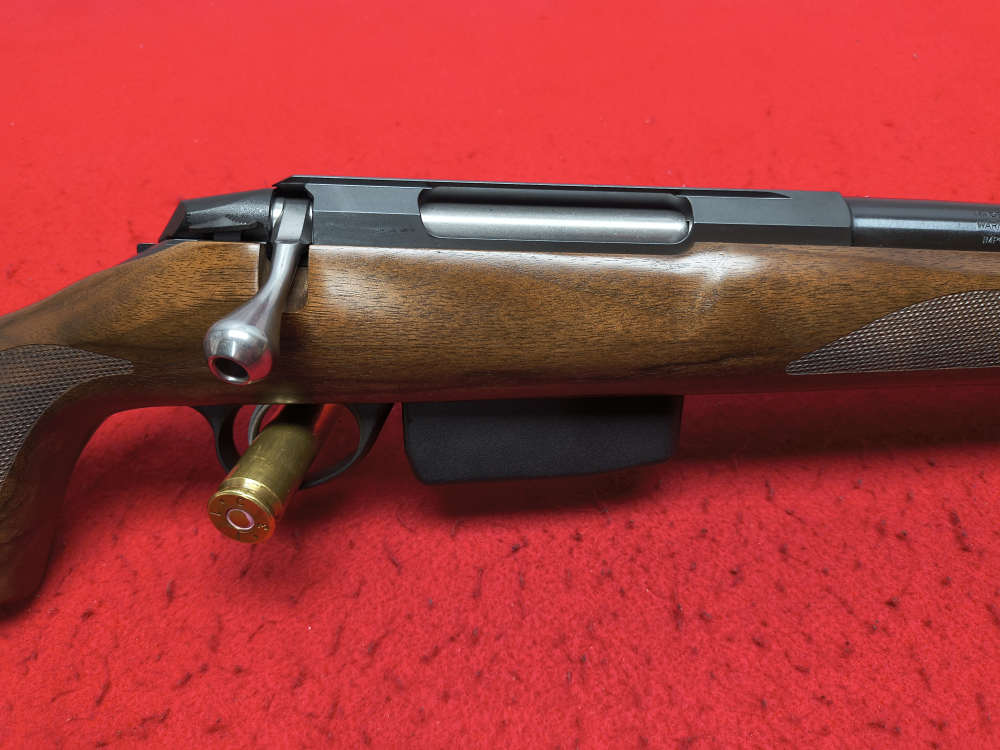 Tikka T3x Varmint Hunter 243 Win NEW J03160 In Stock!-img-2