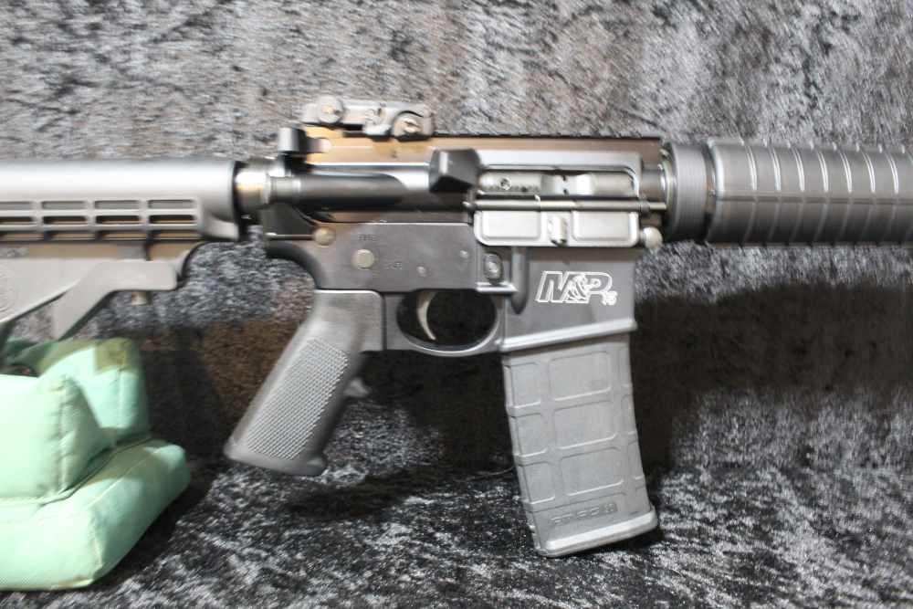 S&W M&P15 5.56 NATO RIFLE -img-7