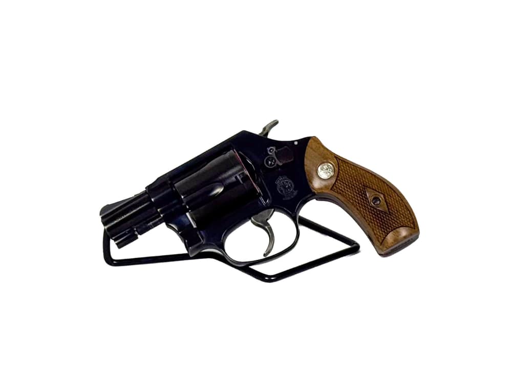 Smith & Wesson Model 36 Classic 36-10 38 Special M36 Chief's Special 150184-img-1