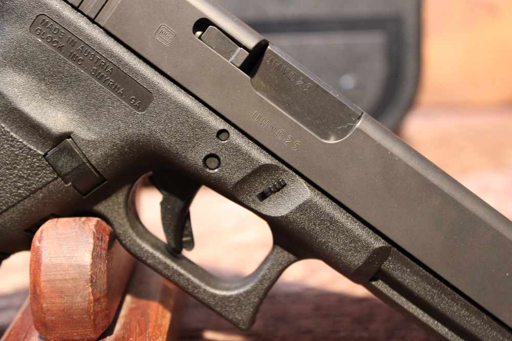 Glock 20 Gen 3 NON-SF 10mm Auto 4.5" bbl w/ Box Two Mags-img-5