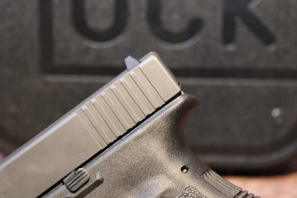 Glock 20 Gen 3 NON-SF 10mm Auto 4.5" bbl w/ Box Two Mags-img-10