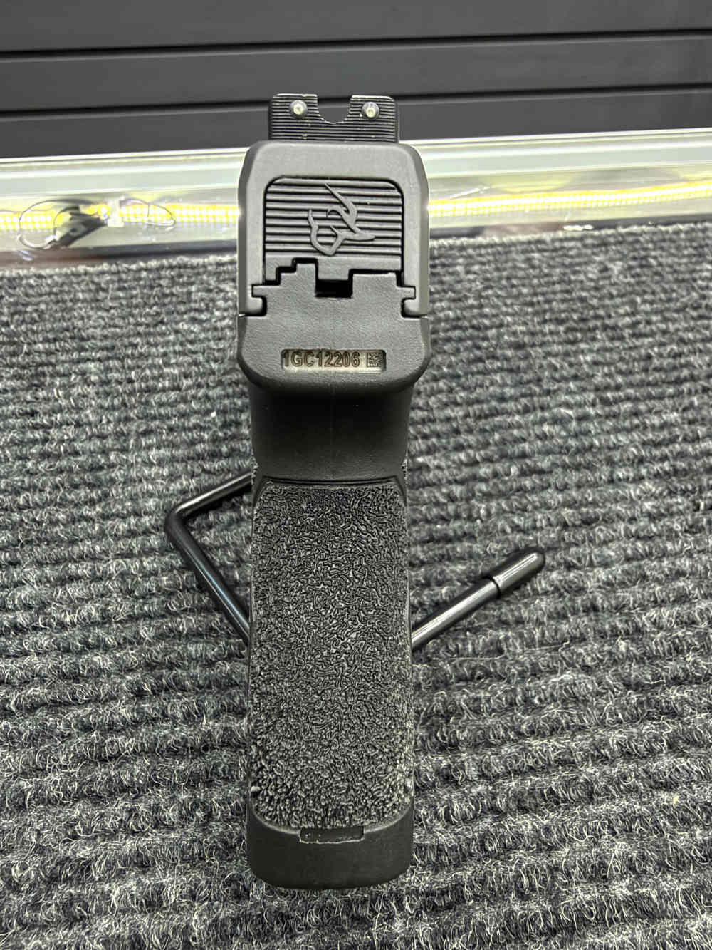 TAURUS GX4 9MM – PRE-OWNED / NEVER FIRED – LAKELINE BARREL & NIGHT SIGHTS-img-4