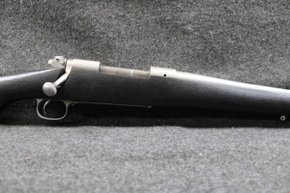 Winchester model 70 264 Win Mag Extreme Weather-img-4