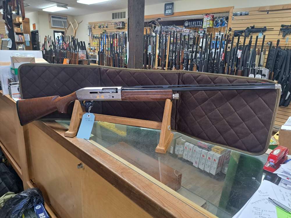 Benelli Montfeltro Silver 20 Gauge 24" Box and Chokes-img-0