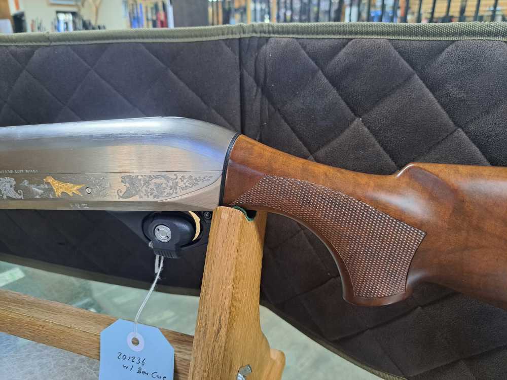Benelli Montfeltro Silver 20 Gauge 24" Box and Chokes-img-10