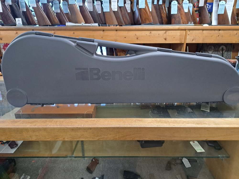 Benelli Montfeltro Silver 20 Gauge 24" Box and Chokes-img-23