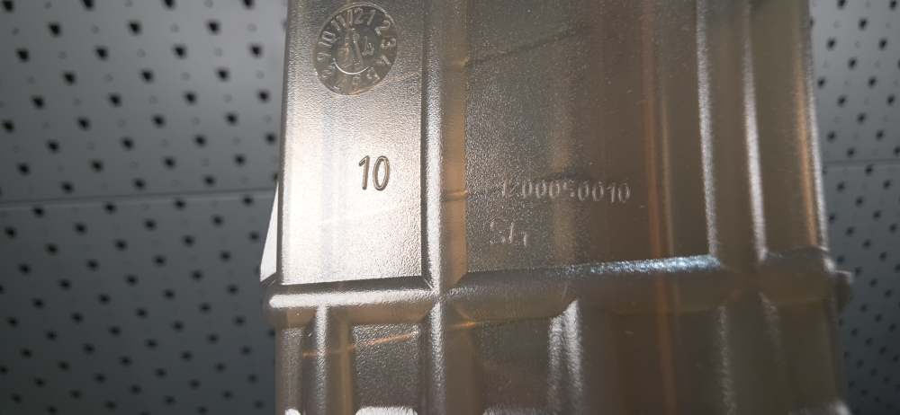 Steyr AUG 5.56 Transparent Waffle 42 RD Magazine-img-8