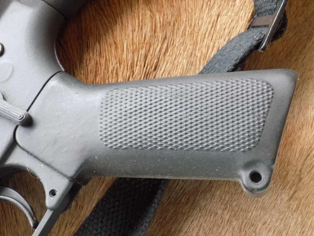 Very Clean Colt SP1 1981, one OEM 20 rnd mag-img-12