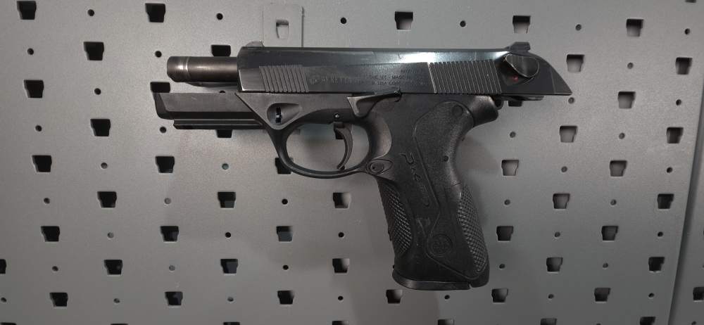 FIELD TESTED - Beretta PX4 Storm 9mm 1 Magazine-img-22