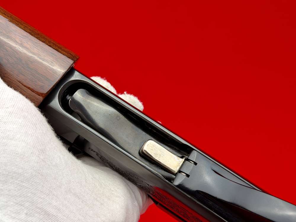 SUPERB Remington 1100 LT-20 Gauge Semi Auto 25" Vent Rib "SKEET" Shotgun-img-12