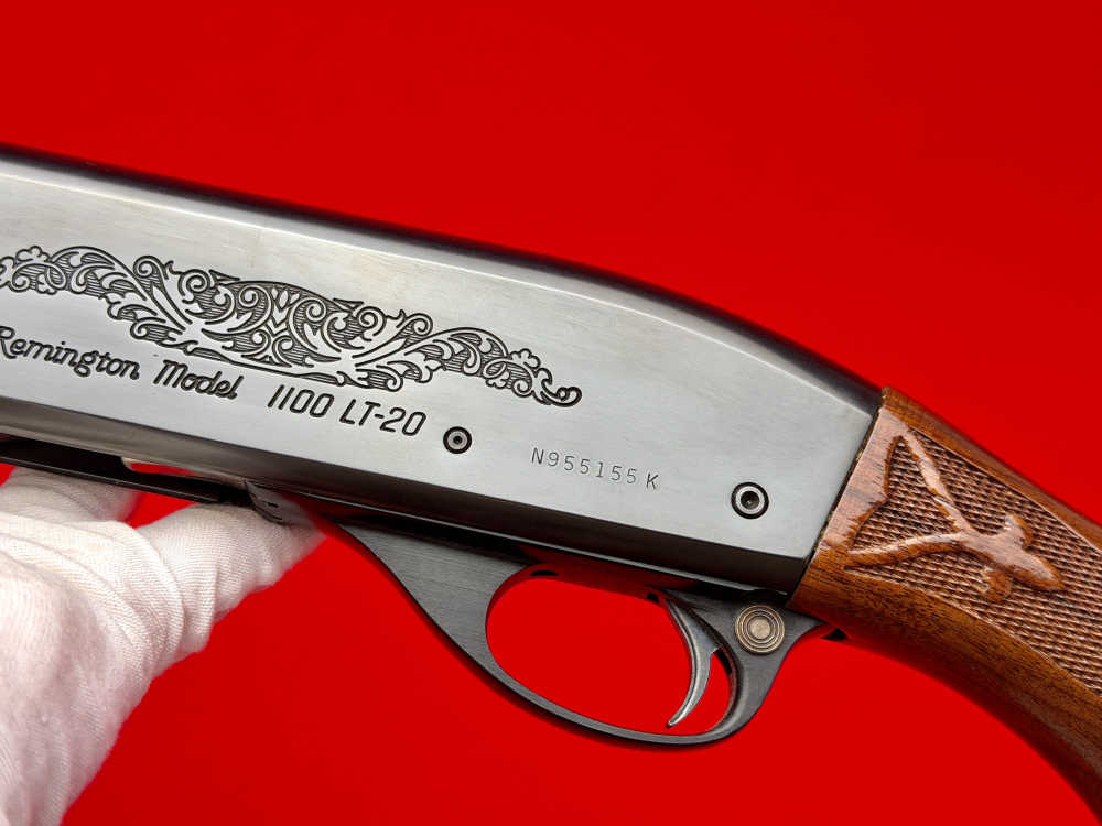 SUPERB Remington 1100 LT-20 Gauge Semi Auto 25" Vent Rib "SKEET" Shotgun-img-13